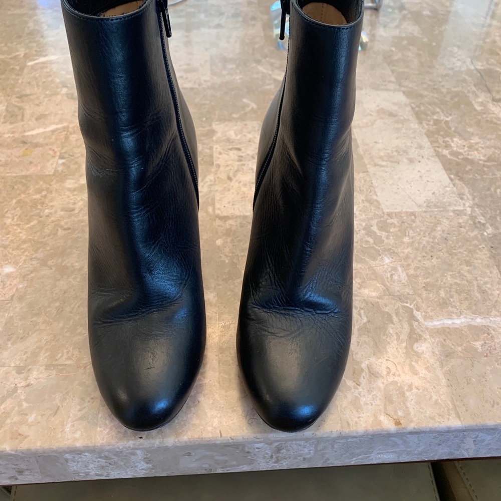 Christian Louboutin Shoes size 38